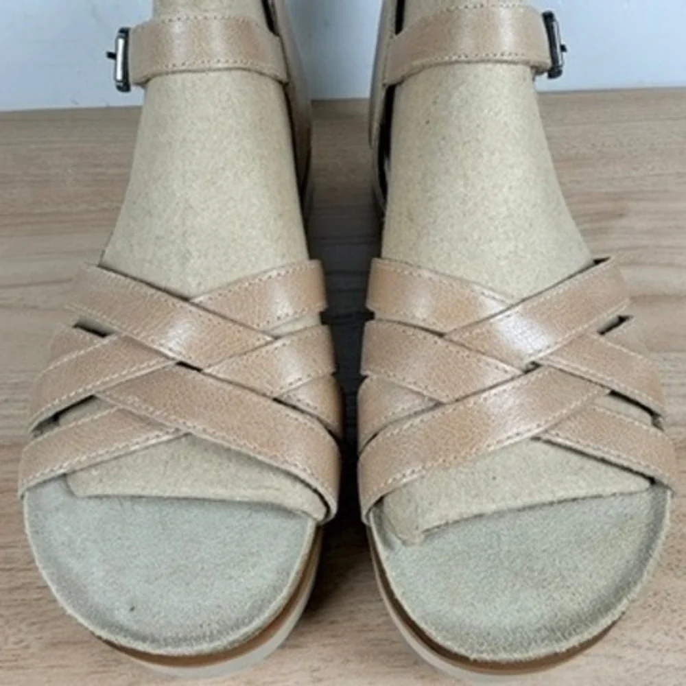 Josef Seibel Clea 14 Women Sandals EU 39 US 8 Creme Tan Soft Leather Strappy
